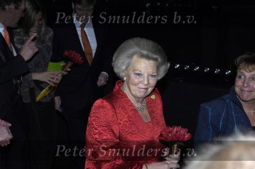 Zoetermeer 15 december 2009
Koningin Beatrix en Prinses Maxima en Prins Willem Alex  bij voorstelling. 
Peter Smulders bv