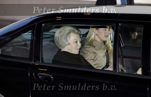 Amsterdam 16 december 2009
Uitreiking prins Claus prijzen in het ij theater. Aanwezig zijn Koningin Beatrix Prins Willem Alexander prinses Maxima prins Friso Mabel Wisse Smit prins Constantijn en Prinses Laurentien.
Peter Smulders bv
