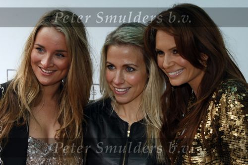 Amsterdam 14 december 2009
Braekfast at Tiffanys op de pc hooftstraat georganiseerd door Gracia en Dani Bles styling. Leontine Borsato met Vivian Ewbank en Lieke v Lexmond
Peter Smulders bv