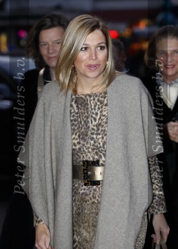 Amsterdam 15 december 2009
Prinses Maxima opent expositie  \