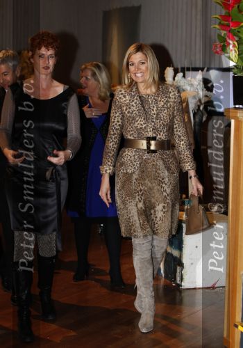Amsterdam 15 december 2009
Prinses Maxima opent expositie  \