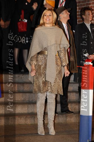 Amsterdam 15 december 2009
Prinses Maxima opent expositie  \