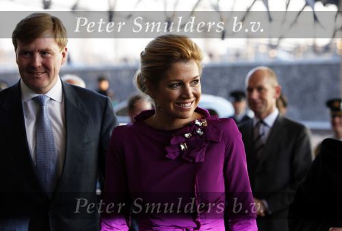 Amsterdam 16 december 2009
Uitreiking prins Claus prijzen in het ij theater. Aanwezig zijn Koningin Beatrix Prins Willem Alexander prinses Maxima prins Friso Mabel Wisse Smit prins Constantijn en Prinses Laurentien.
Peter Smulders bv