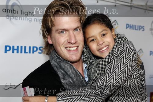 Den Haag 12 december 2009
Premiere in Pathe den Haag. Nick Nielsen met ...
Peter Smulders bv