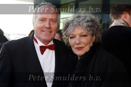 Leeuwarden 13 december 2009
Premiere helden van 1963 in het WTC. Willeke v Ammelrooy met Peter Tuinman
Peter Smulders bv