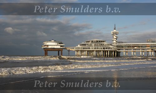 Scheveningen, 18 December 2009
De Pier in Scheveningen