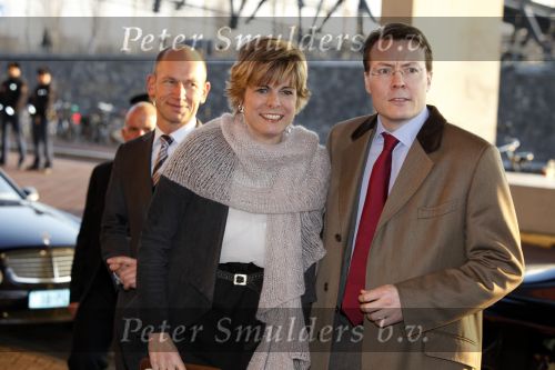 Amsterdam 16 december 2009
Uitreiking prins Claus prijzen in het ij theater. Aanwezig zijn Koningin Beatrix Prins Willem Alexander prinses Maxima prins Friso Mabel Wisse Smit prins Constantijn en Prinses Laurentien.
Peter Smulders bv