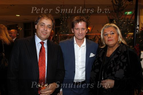 Amstelveen 12 december 2009
Kerstborrel Princess in het cobra museum. Prins Pieter Christiaan met Aad en Els Ouborg
Peter Smulders bv