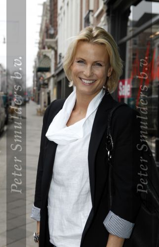 Amsterdam 14 december 2009
Braekfast at Tiffanys op de pc hooftstraat georganiseerd door Gracia en Dani Bles styling. Sjimmy Bruijninckx
Peter Smulders bv