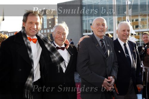Leeuwarden 13 december 2009
Premiere helden van 1963 in het WTC. Steven de Jong reinier Paping Jeen v d Berg Jan Uitham Chris Zegers en cas Jansen
Peter Smulders bv