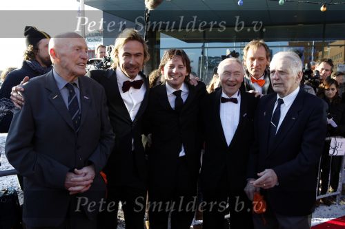 Leeuwarden 13 december 2009
Premiere helden van 1963 in het WTC. Steven de Jong reinier Paping Jeen v d Berg Jan Uitham Chris Zegers en cas Jansen
Peter Smulders bv