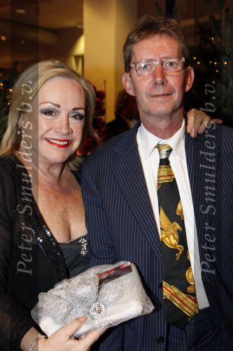 Amstelveen 12 december 2009
Kerstborrel Princess in het cobra museum. Viola en Peter Holt
Peter Smulders bv