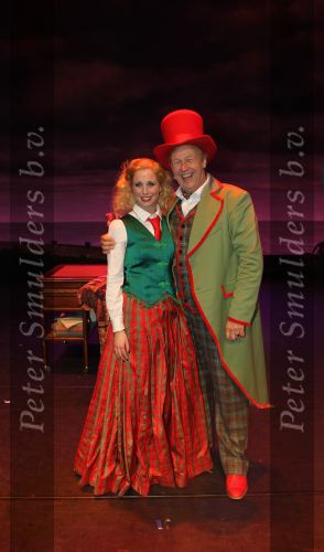 Zoetermeer, 19 December 2010
Premiere in het stadstheater van de musical Dr. Dolittle
Cast met de hoofdrolspelers Edwin Rutten en Alexandra Alphenaar
Foto Peter Smulders BV