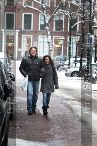 Utrecht, 22 December 2010
Bas Westerweel met zijn nieuwe vriendin Vivian Persijn
Foto Peter Smulders Bv