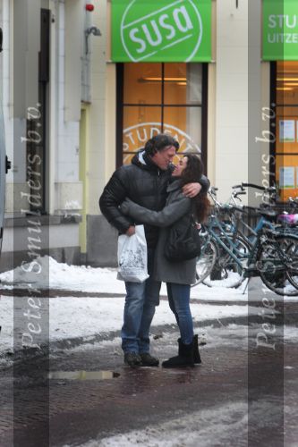 Utrecht, 22 December 2010
Bas Westerweel met zijn nieuwe vriendin Vivian Persijn
Foto Peter Smulders Bv