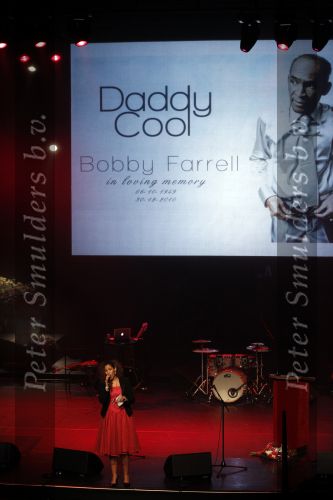 Amsterdam 8 januari 2011
Herdenkingsdienst en begrafenis in stadschouwburg en zorgvlied van Bobby Farell. dochter Bobby Farell
Peter Smulders bv