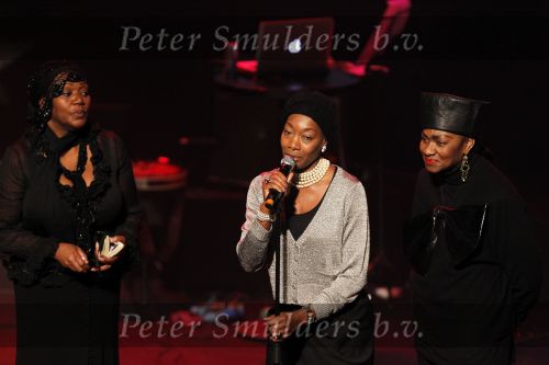 Amsterdam 8 januari 2011
Herdenkingsdienst en begrafenis in stadschouwburg en zorgvlied van Bobby Farell. originele Boney M leden
Peter Smulders bv