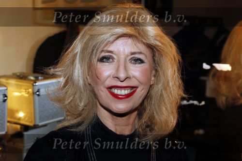 Uitgeest 17 januari 2011
Nieuwjaarsreceptie Henk Geels in Bobs saloon. Bonnie st Claire
Peter Smulders bv