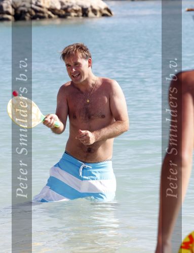 Curacao 31 december 2010
Erik en Gea Breukink met hun dochters en schoonzoon op vakantie op Curacao.
Peter Smulders bv