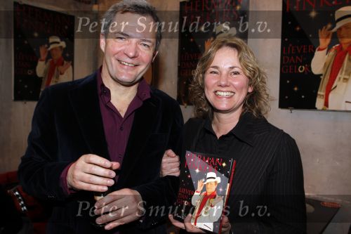 Amsterdam 16 december 2010
Presentatie dvd / cd Herman Finkers bij het ketelhuis. Herman met zijn vrouw
Peter Smulders bv