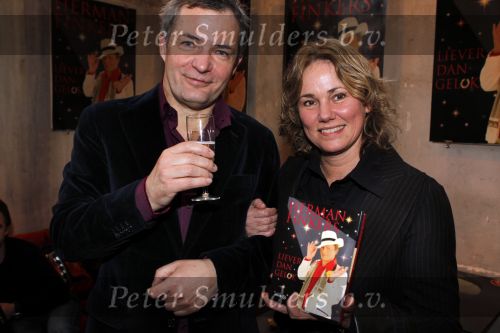 Amsterdam 16 december 2010
Presentatie dvd / cd Herman Finkers bij het ketelhuis. Herman met zijn vrouw
Peter Smulders bv