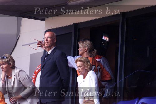 Amsterdam 29 juni 2000

Nederland-Italie 0-0 euro 2000
Jorien vd Herik met vrouw

Peter Smulders bv