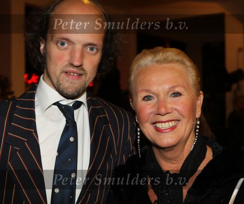 Tilburg, 9 December 2010
Premiere TOON
Loeki Knol met nieuwe partner
Foto Peter Smulders BV