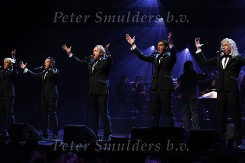 Amsterdam 6 december 2010
Optreden Los Angeles the voices met oa Gordon in carre.
Peter Smulders bv