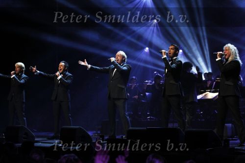 Amsterdam 6 december 2010
Optreden Los Angeles the voices met oa Gordon in carre.
Peter Smulders bv