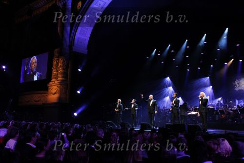 Amsterdam 6 december 2010
Optreden Los Angeles the voices met oa Gordon in carre.
Peter Smulders bv
