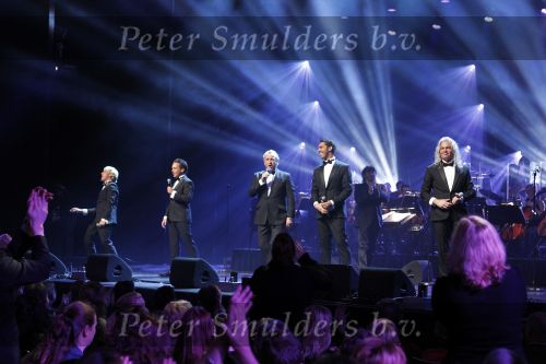 Amsterdam 6 december 2010
Optreden Los Angeles the voices met oa Gordon in carre.
Peter Smulders bv