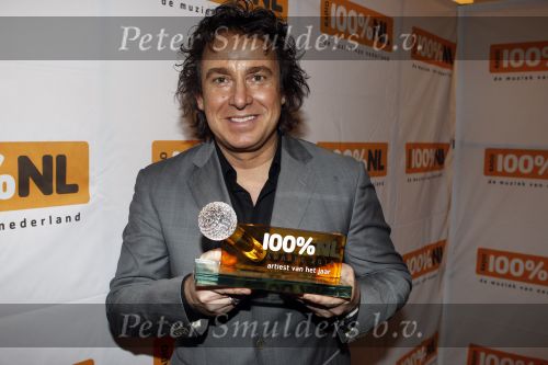 Hilversum 11 januari 2011
Uitreiking 100% NL awards bij de wereldomroep. Marco Borsato
Peter Smulders bv