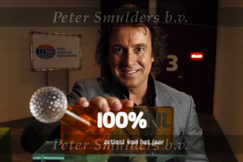 Hilversum 11 januari 2011
Uitreiking 100% NL awards bij de wereldomroep. Marco Borsato
Peter Smulders bv