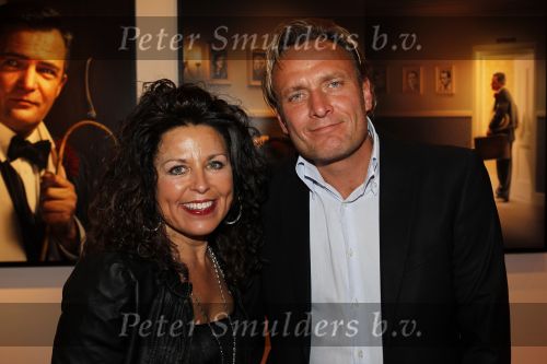 Amsterdam 6 januari 2011
Premiere Volendam in het nieuwe de la mar. Maribelle met vriend
Peter Smulders bv