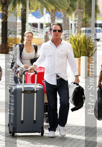 Curacao 2 januari 2010
Mario Been op vliegveld van Hato.
Peter Smulders bv