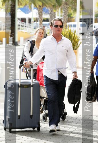 Curacao 2 januari 2010
Mario Been op vliegveld van Hato.
Peter Smulders bv