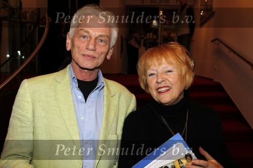 Amsterdam 6 januari 2011
Premiere Volendam in het nieuwe de la mar. Marjan Berk met een kennis
Peter Smulders bv