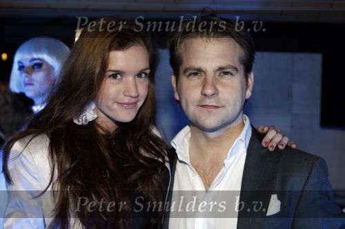 Amsterdam 12 januari 2011
Premiere Tron in Pathe City. Marly v d Velde met vriend
Peter Smulders bv