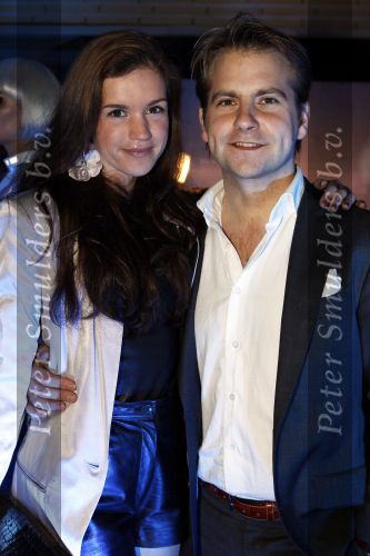Amsterdam 12 januari 2011
Premiere Tron in Pathe City. Marly v d Velde met vriend
Peter Smulders bv