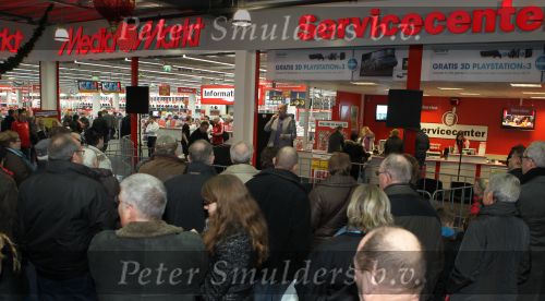 Roermond, 11 December 2010
Optreden Martin Hurkens bij de MediaMarkt
Foto Peter Smulders BV