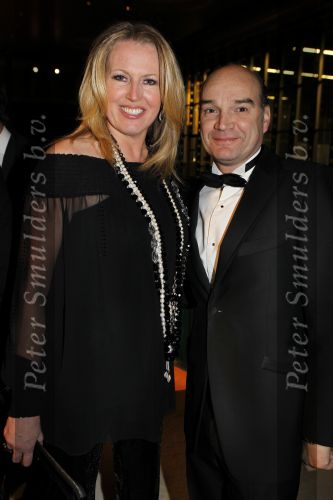 Amsterdam 9 december 2010
Miljonair fair in de RAI. Brooke Shields opent de fair samen met Yves Gijraths. Monique Collignon met man Henny
Peter Smulders bv