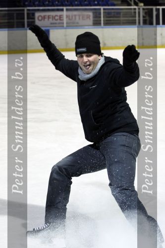 Amsterdam 4 januari 2011
Patty Brard en haar vriend Nicky v Dam schaatsend op de Jaap eden baan.
Peter Smulders bv