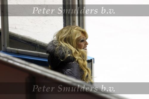 Amsterdam 4 januari 2011
Patty Brard en haar vriend Nicky v Dam schaatsend op de Jaap eden baan.
Peter Smulders bv