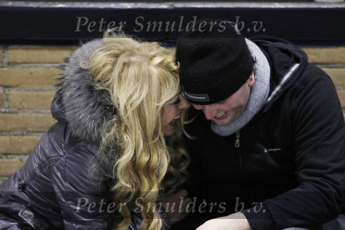 Amsterdam 4 januari 2011
Patty Brard en haar vriend Nicky v Dam schaatsend op de Jaap eden baan.
Peter Smulders bv