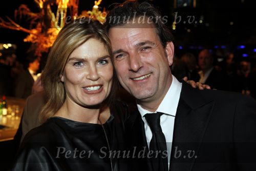 Amsterdam 9 december 2010
Miljonair fair in de RAI. Brooke Shields opent de fair samen met Yves Gijraths. Patricia Rietveld met vriend
Peter Smulders bv