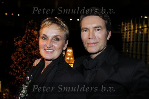 Amsterdam 9 december 2010
Miljonair fair in de RAI. Brooke Shields opent de fair samen met Yves Gijraths. Piet Boon met zijn vrouw
Peter Smulders bv
