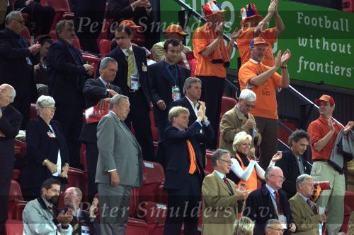 Rotterdam, 25 juni 2000   Euro 2000
Nederland-Yougoslavie, eindstand 6-1
4 doelpunten Patrick kluivert en 2 x Marc Overmars

Prins Willem Alexander


PETER SMULDERS BV