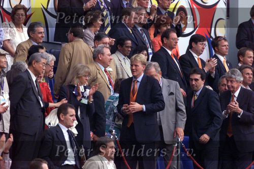 Amsterdam 29 juni 2000

Nederland-Italie 0-0 euro 2000
prins willem alexander na verlies

Peter Smulders bv