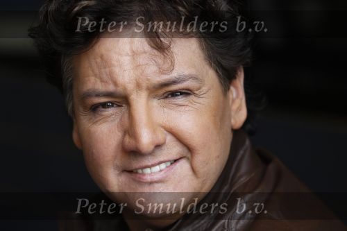 Amsterdam 8 december 2010
Peter Beense 25 jaar artiest . Hij viert dat met een concert in Carre. Rene Froger
Peter Smulders bv