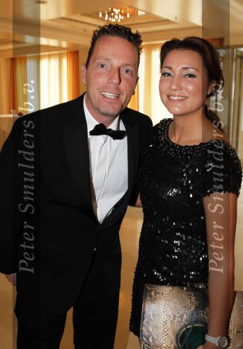 Scheveningen 13 december 2010
Society lunch in het kurhaus. Rob Geus met een kennis Peggy genaamd
Peter Smulders bv